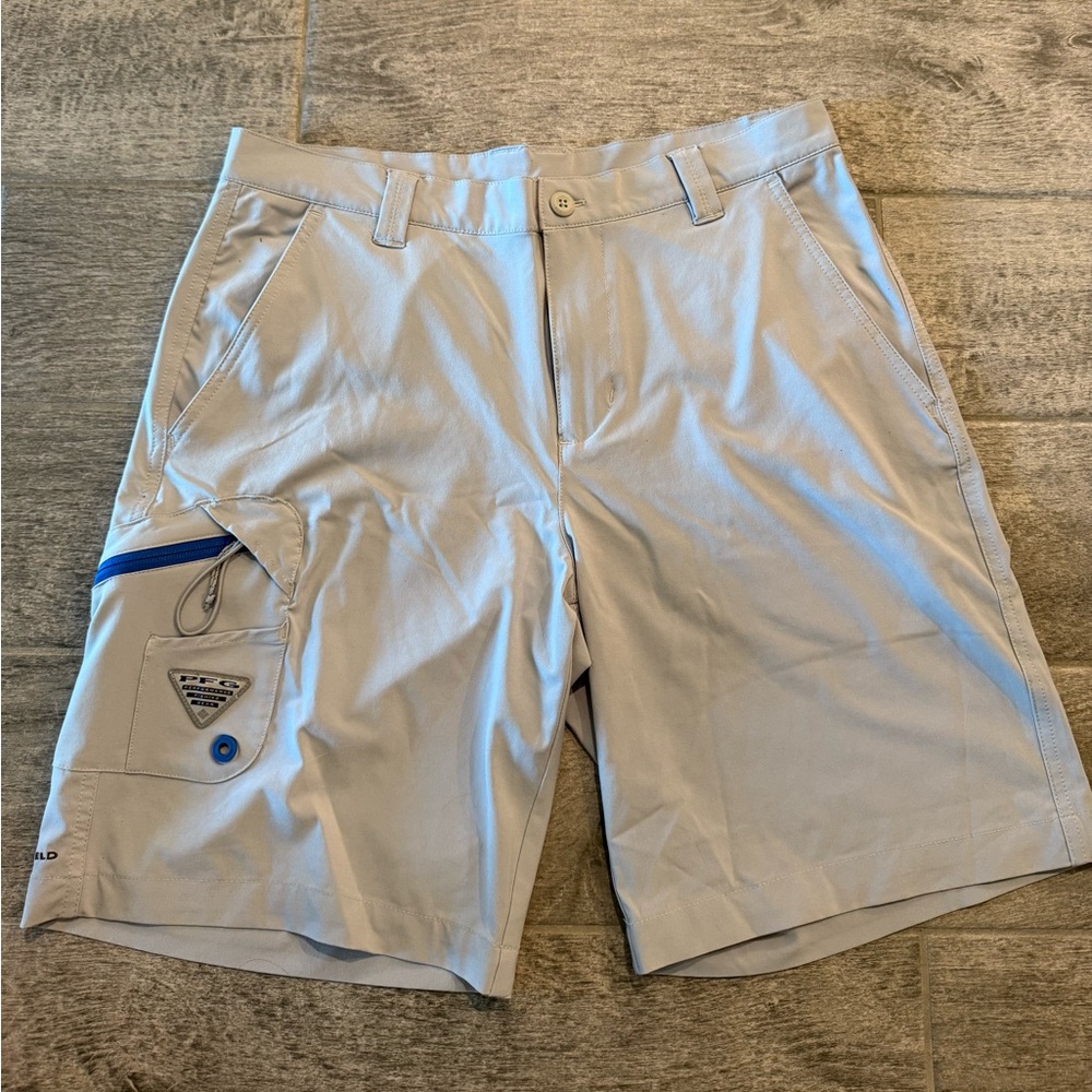 Columbia Gray shorts